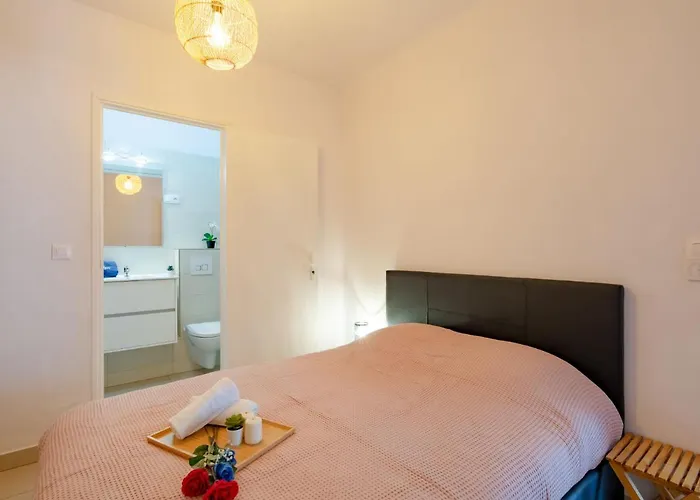 Apartamento Le Cyrnos By Interhome